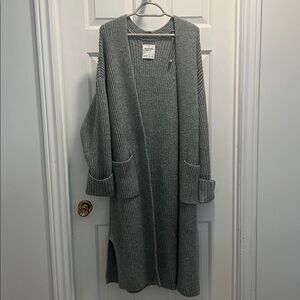 Abercrombie & Fitch Gray Ribbed Cardigan